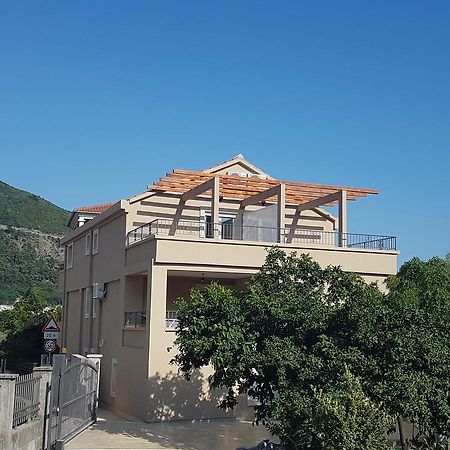 Apartments And Rooms Lijesevic Budva Exterior foto
