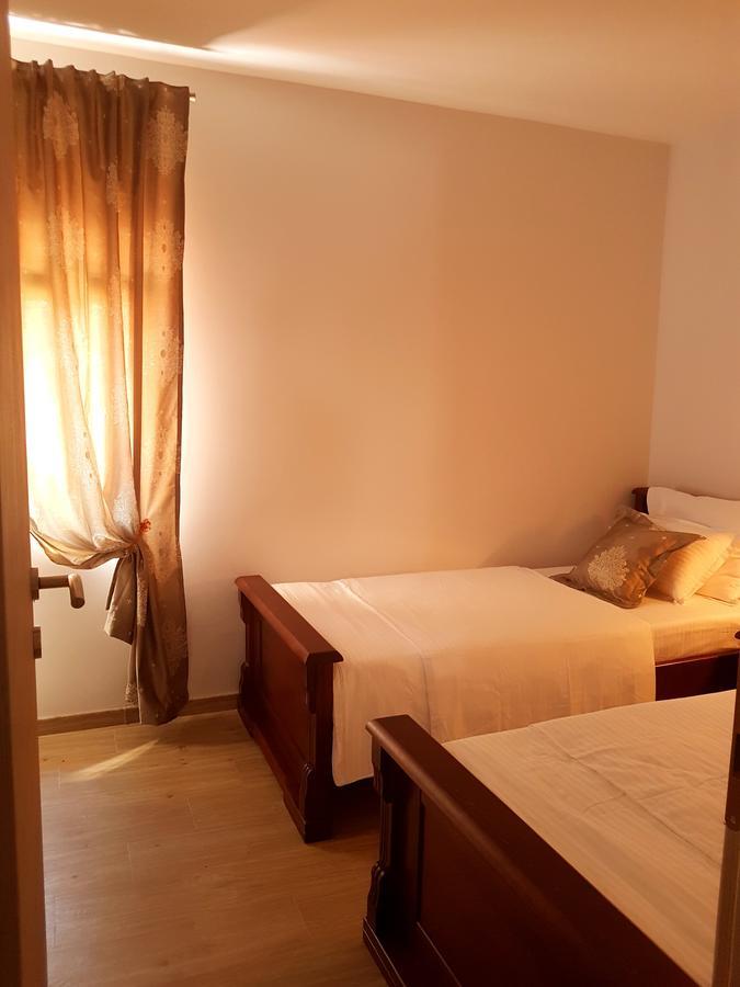 Apartments And Rooms Lijesevic Budva Exterior foto