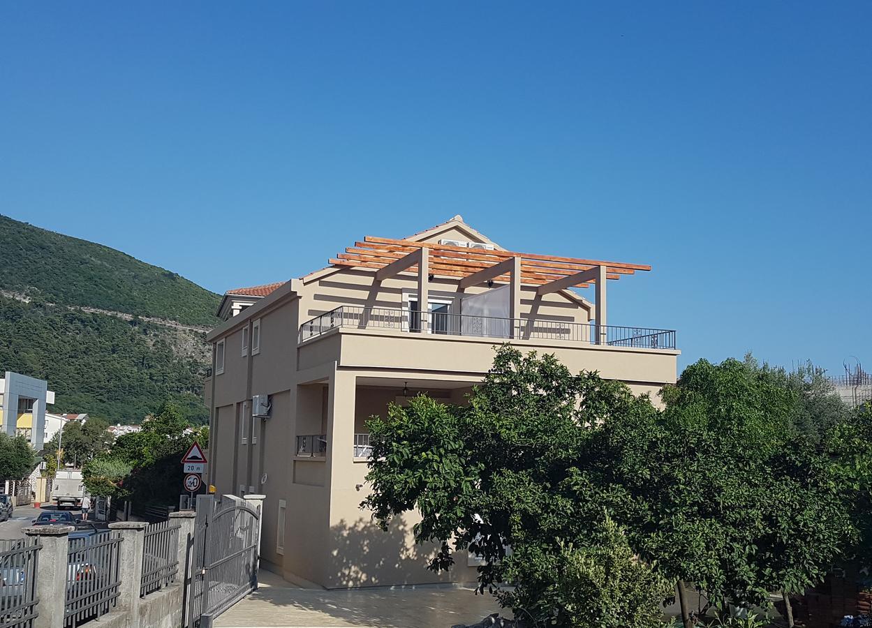 Apartments And Rooms Lijesevic Budva Exterior foto