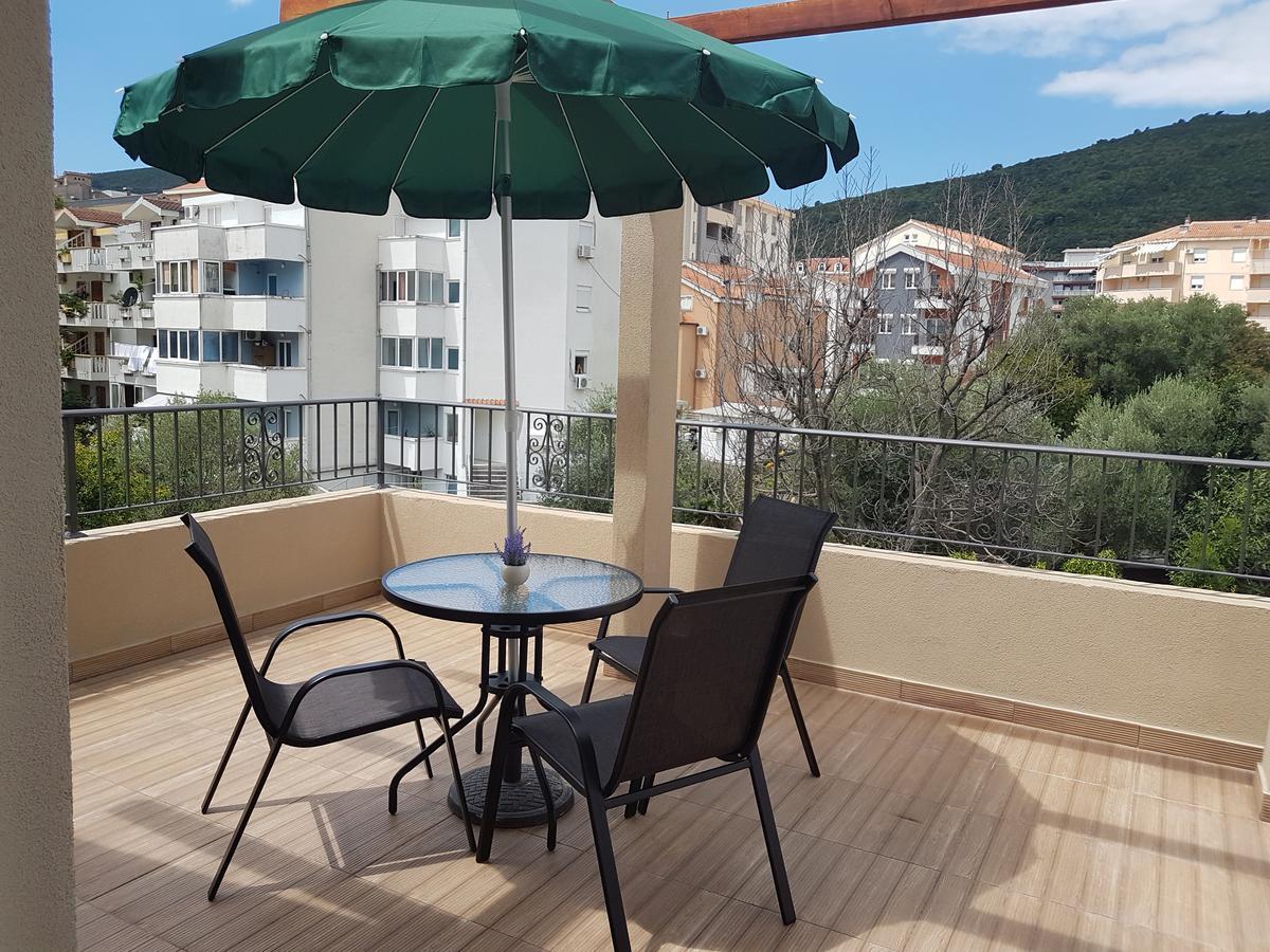 Apartments And Rooms Lijesevic Budva Exterior foto